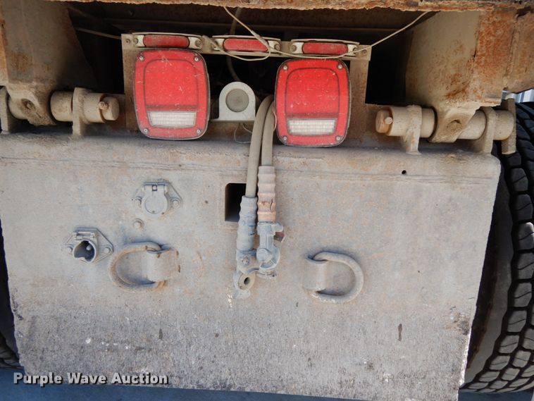 image for item DG2658 1988 Kenworth T800  dump truck