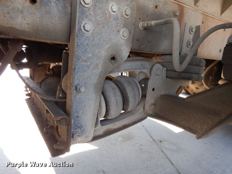 image for item DG2658 1988 Kenworth T800  dump truck