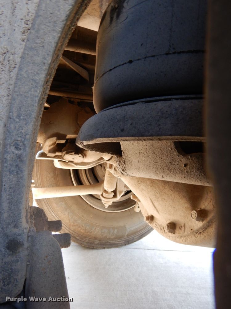 image for item DG2658 1988 Kenworth T800  dump truck