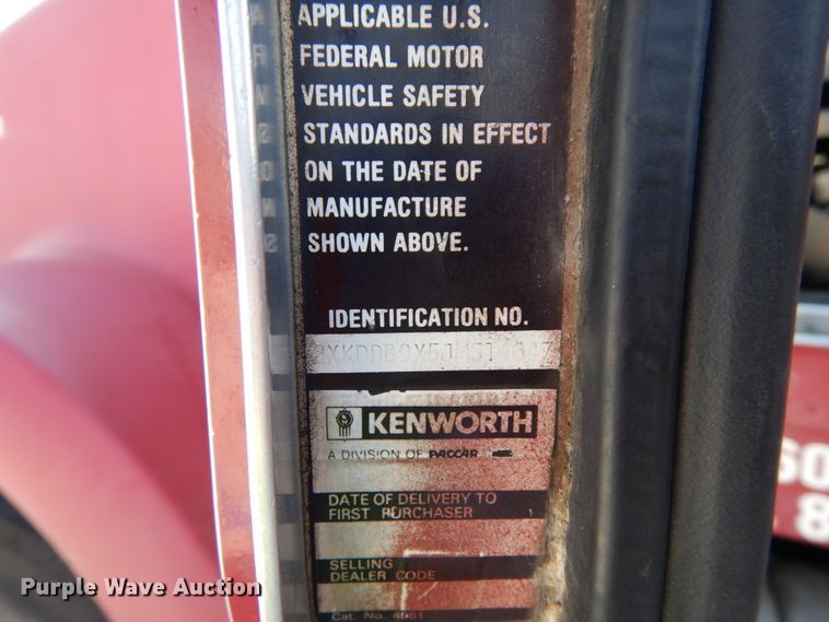 image for item DG2658 1988 Kenworth T800  dump truck