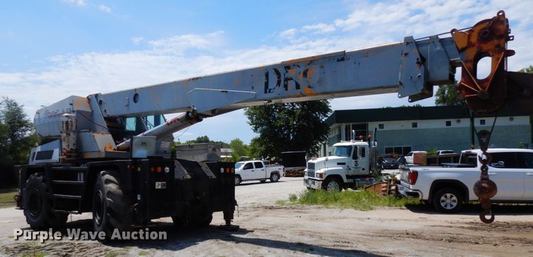 image for item DG2661 Drott 2500  crane