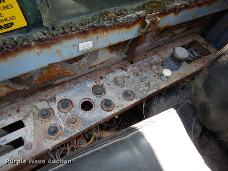 image for item DG2661 Drott 2500  crane