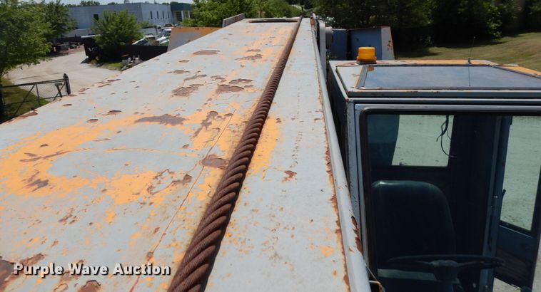 image for item DG2661 Drott 2500  crane