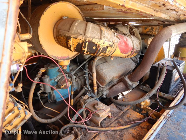 image for item DG2661 Drott 2500  crane