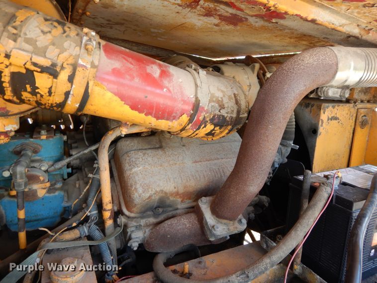 image for item DG2661 Drott 2500  crane