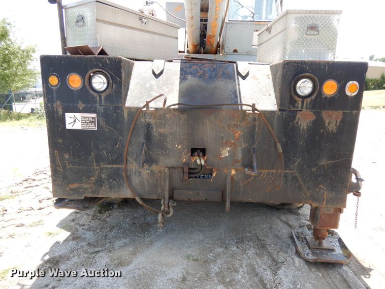 image for item DG2661 Drott 2500  crane