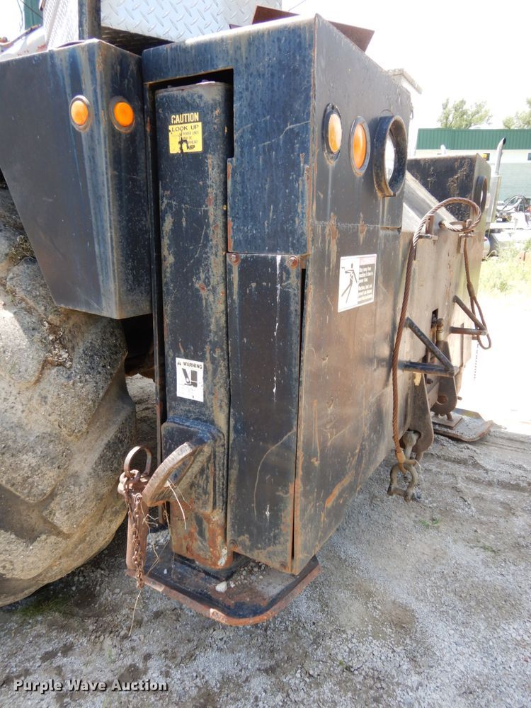 image for item DG2661 Drott 2500  crane