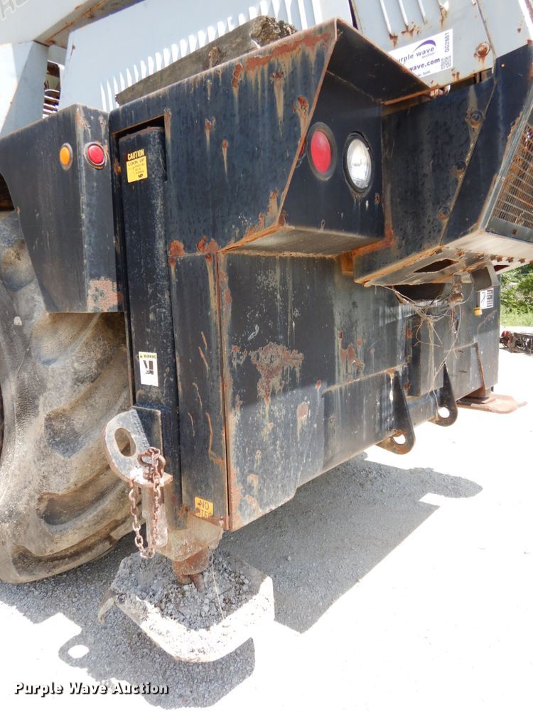 image for item DG2661 Drott 2500  crane