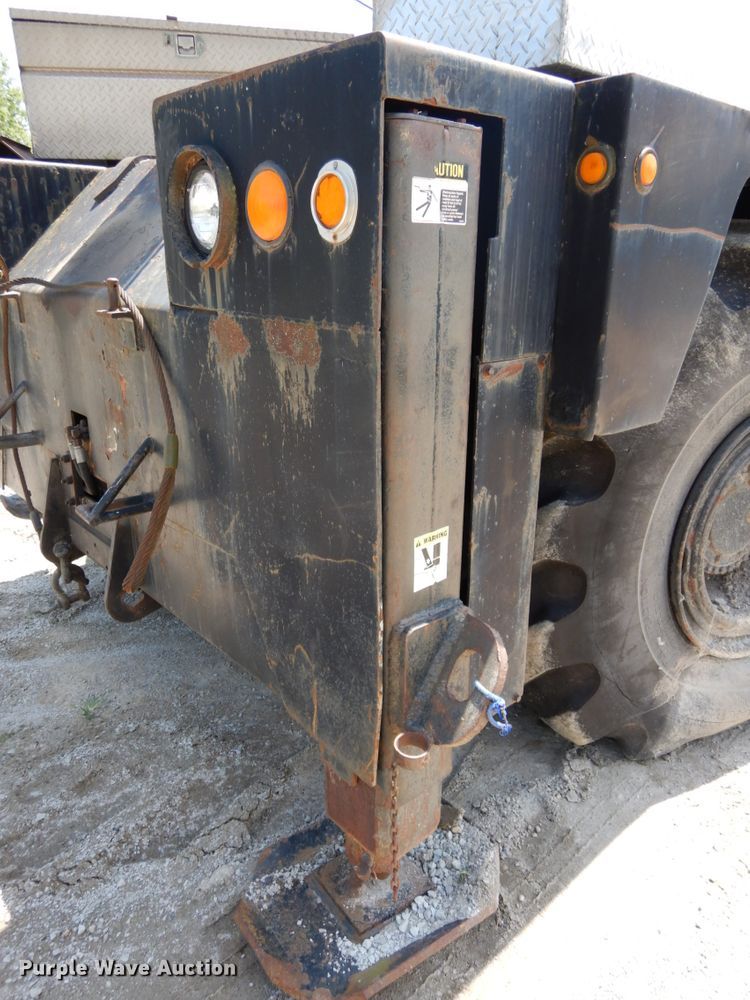 image for item DG2661 Drott 2500  crane