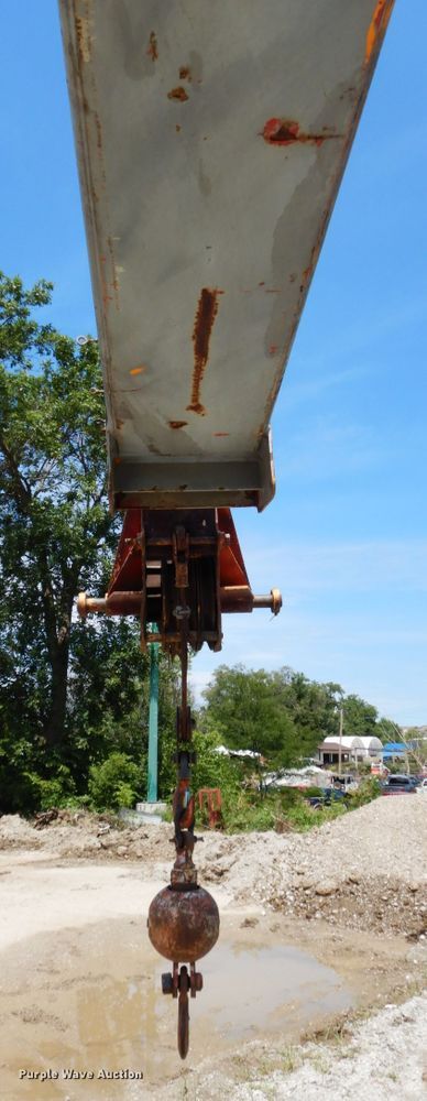 image for item DG2661 Drott 2500  crane