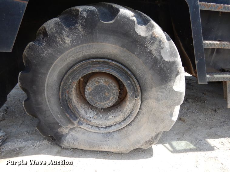 image for item DG2661 Drott 2500  crane