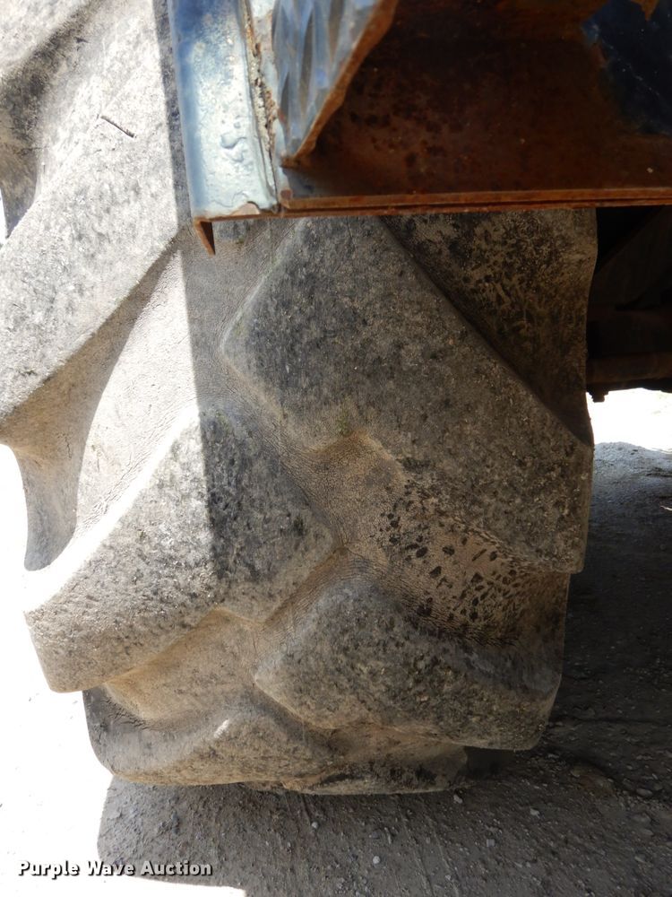 image for item DG2661 Drott 2500  crane