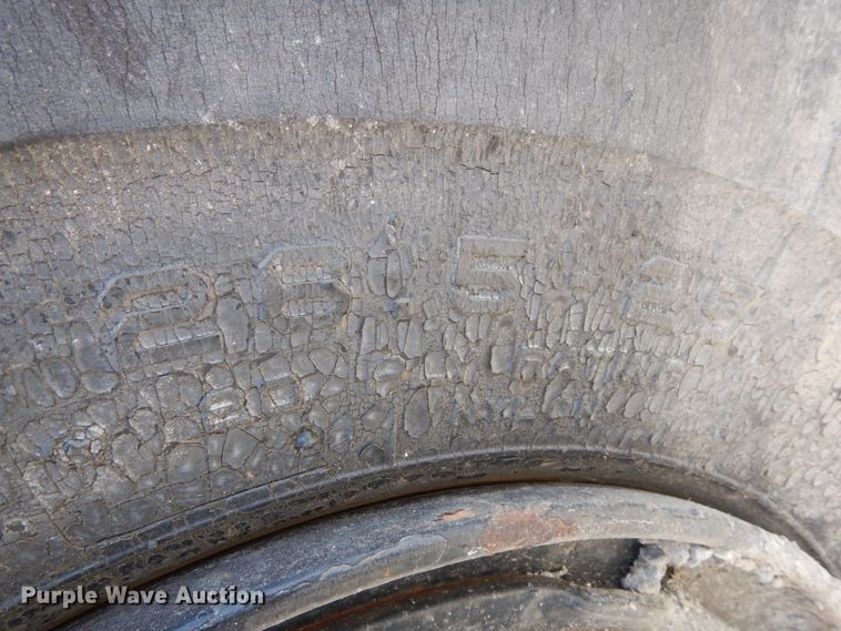 image for item DG2661 Drott 2500  crane