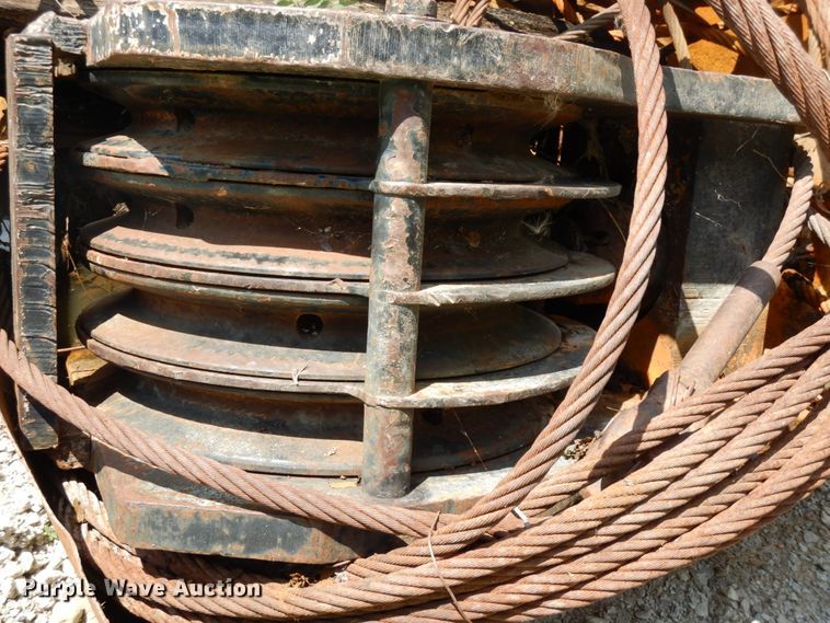 image for item DG2661 Drott 2500  crane