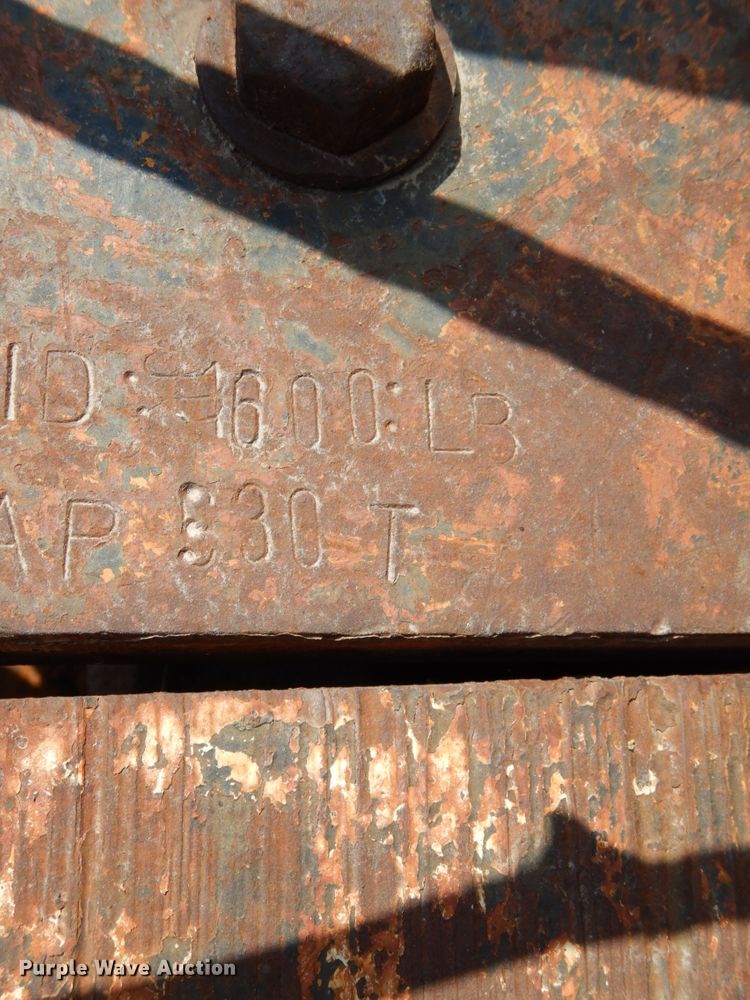 image for item DG2661 Drott 2500  crane