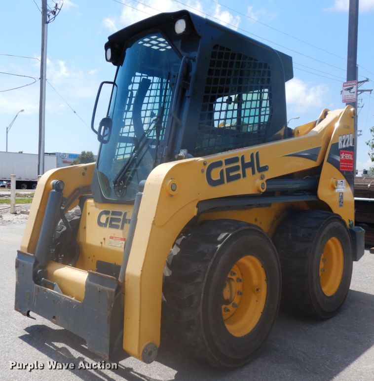 image for item DG2663 2014 Gehl R220  skid steer loader
