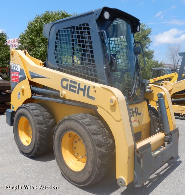 image for item DG2663 2014 Gehl R220  skid steer loader