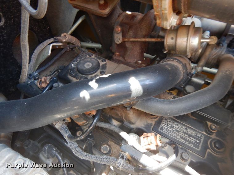 image for item DG2663 2014 Gehl R220  skid steer loader