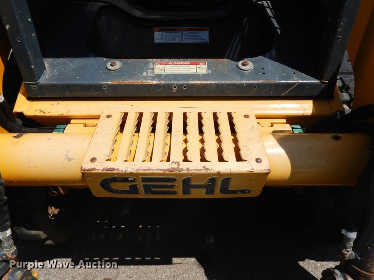 image for item DG2664 2015 Gehl RT175  tracked skid steer loader