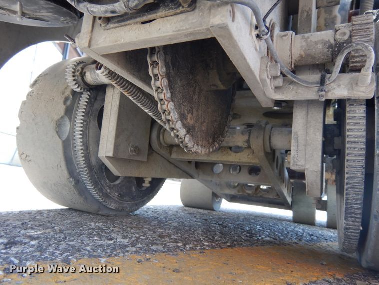 image for item DG2665 2013 Husqvarna Soff Cut X4200 concrete saw