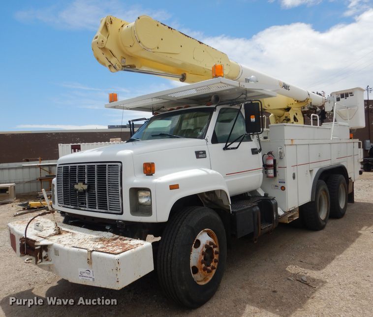 image for item DG4508 1999 Chevrolet C8500  bucket truck