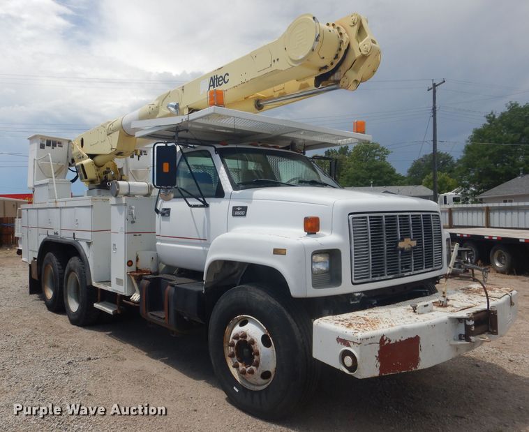 image for item DG4508 1999 Chevrolet C8500  bucket truck