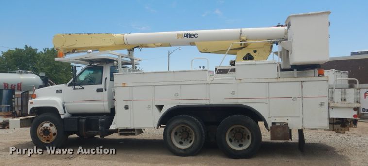 image for item DG4508 1999 Chevrolet C8500  bucket truck