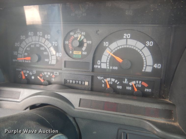 image for item DG4508 1999 Chevrolet C8500  bucket truck