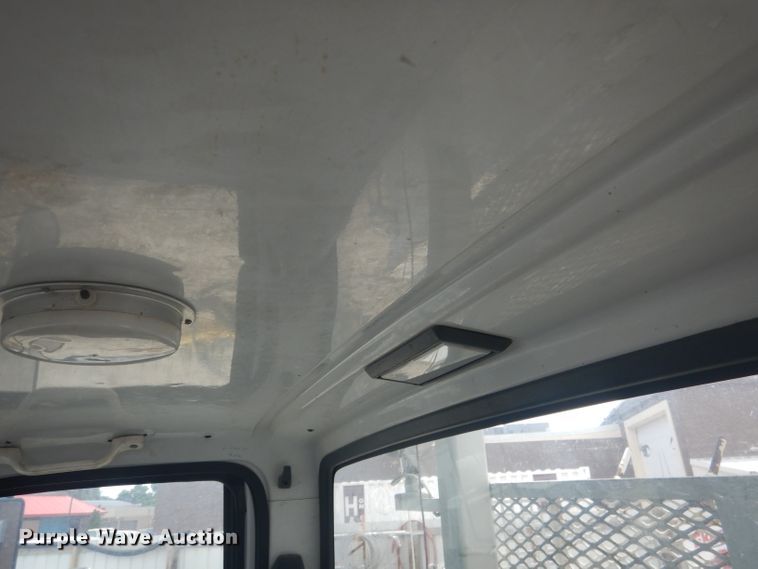 image for item DG4508 1999 Chevrolet C8500  bucket truck