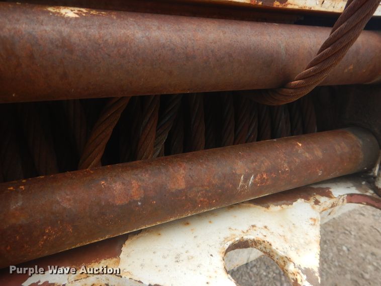 image for item DG4508 1999 Chevrolet C8500  bucket truck