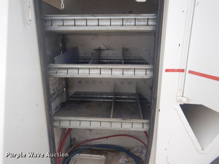 image for item DG4508 1999 Chevrolet C8500  bucket truck