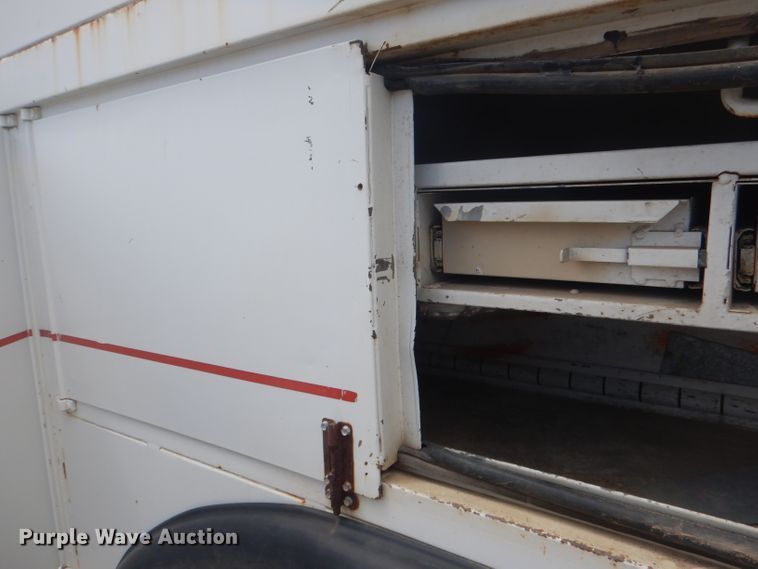 image for item DG4508 1999 Chevrolet C8500  bucket truck