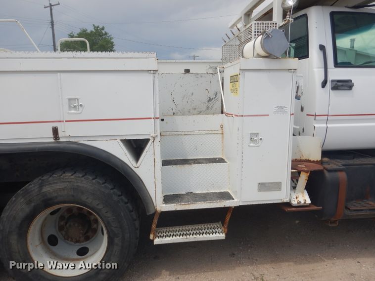 image for item DG4508 1999 Chevrolet C8500  bucket truck