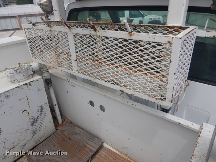 image for item DG4508 1999 Chevrolet C8500  bucket truck