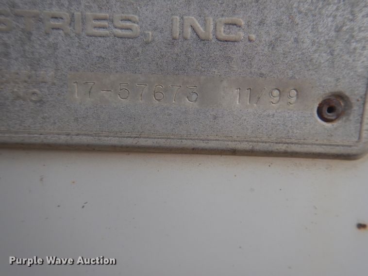 image for item DG4508 1999 Chevrolet C8500  bucket truck