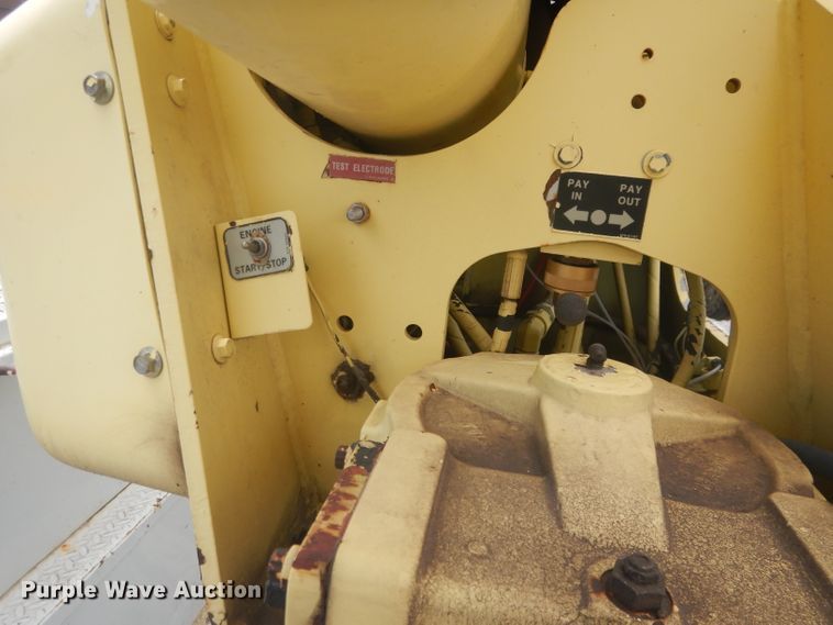 image for item DG4508 1999 Chevrolet C8500  bucket truck