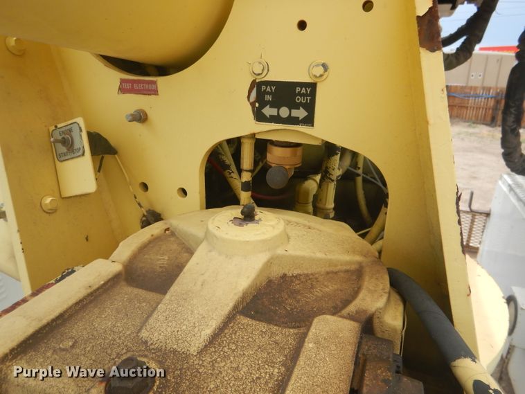 image for item DG4508 1999 Chevrolet C8500  bucket truck