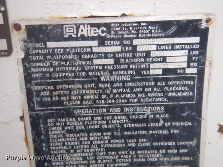 image for item DG4508 1999 Chevrolet C8500  bucket truck