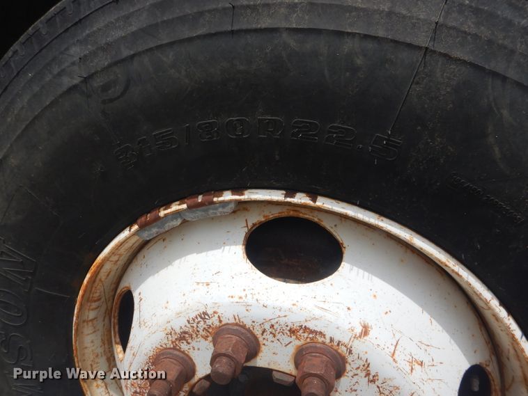 image for item DG4508 1999 Chevrolet C8500  bucket truck