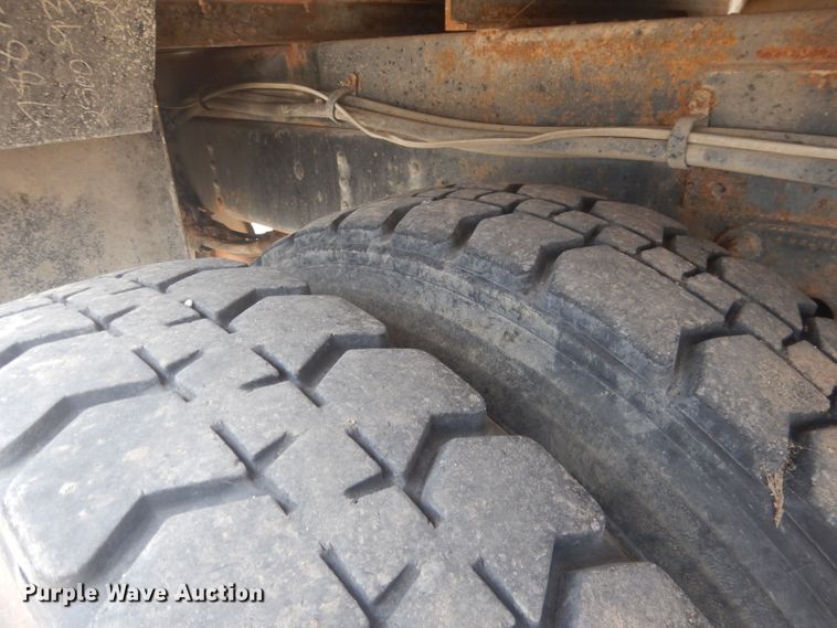 image for item DG4508 1999 Chevrolet C8500  bucket truck