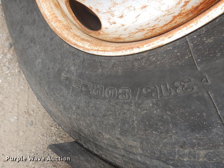 image for item DG4508 1999 Chevrolet C8500  bucket truck