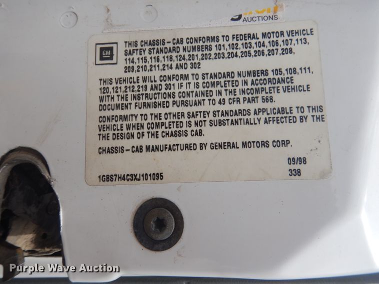 image for item DG4508 1999 Chevrolet C8500  bucket truck