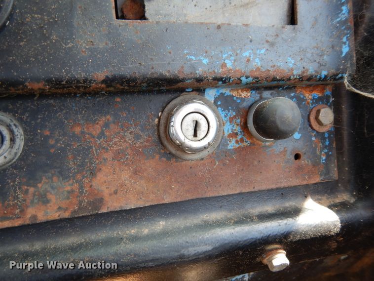 image for item DG6851 1985 John Deere 862  elevating scraper