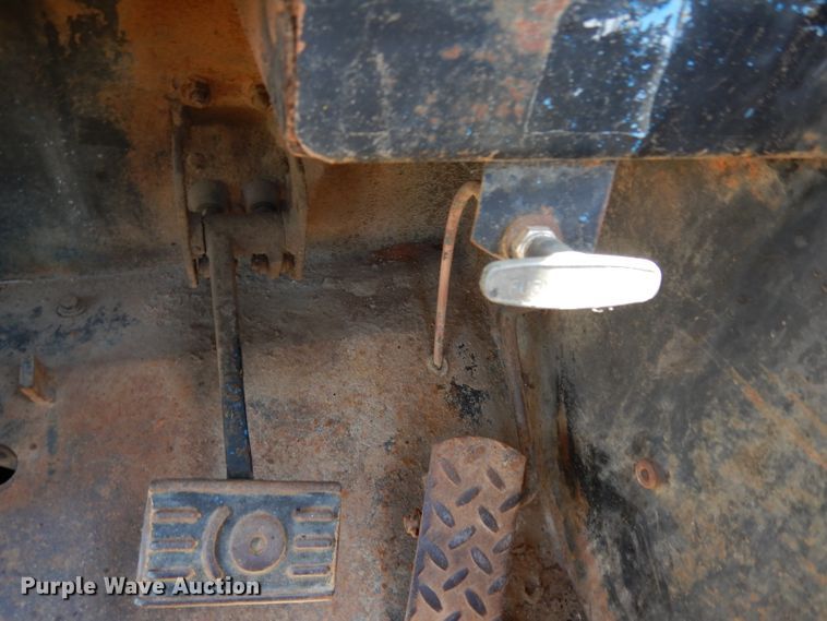 image for item DG6851 1985 John Deere 862  elevating scraper