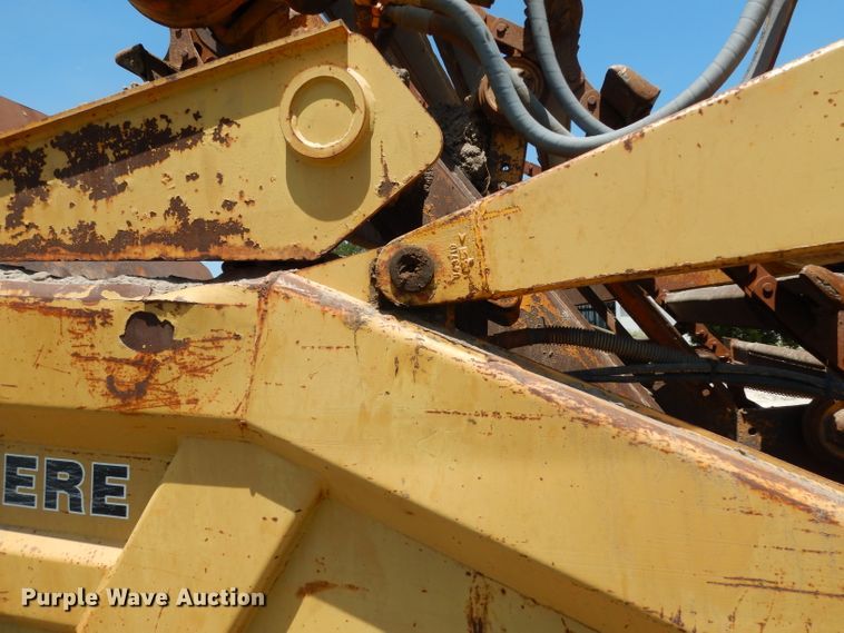 image for item DG6851 1985 John Deere 862  elevating scraper