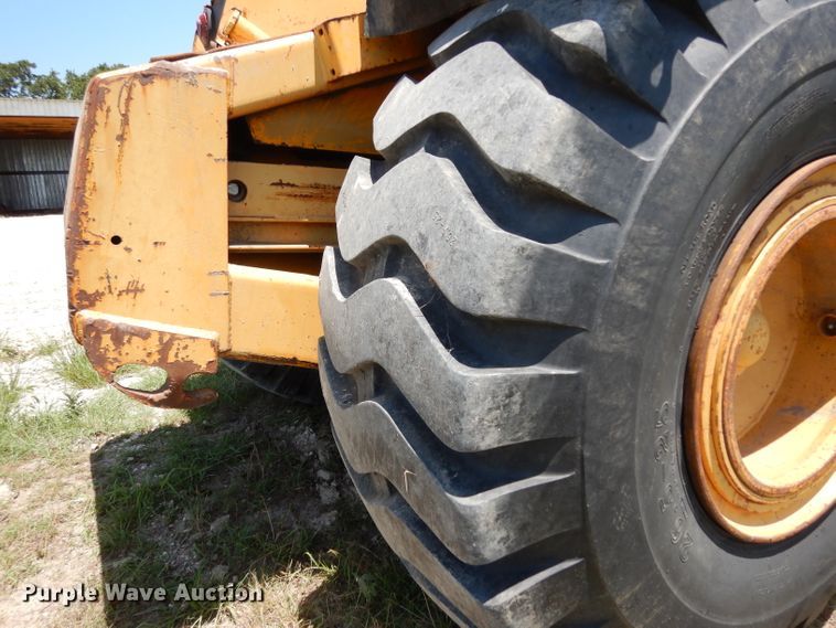 image for item DG6851 1985 John Deere 862  elevating scraper