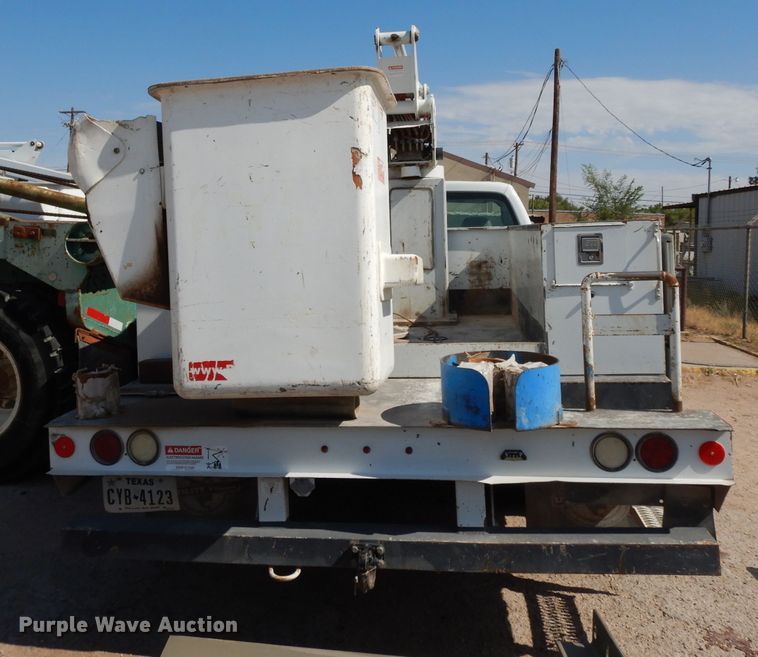 image for item DG6854 2014 Ford F550 Super Duty  bucket truck