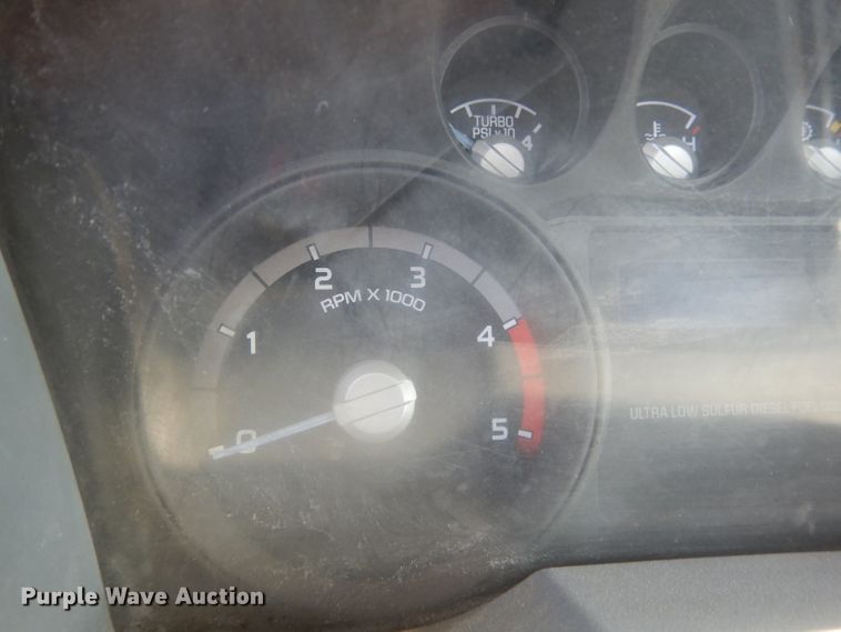 image for item DG6854 2014 Ford F550 Super Duty  bucket truck