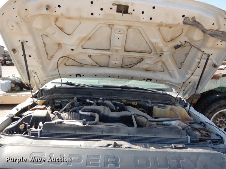 image for item DG6854 2014 Ford F550 Super Duty  bucket truck