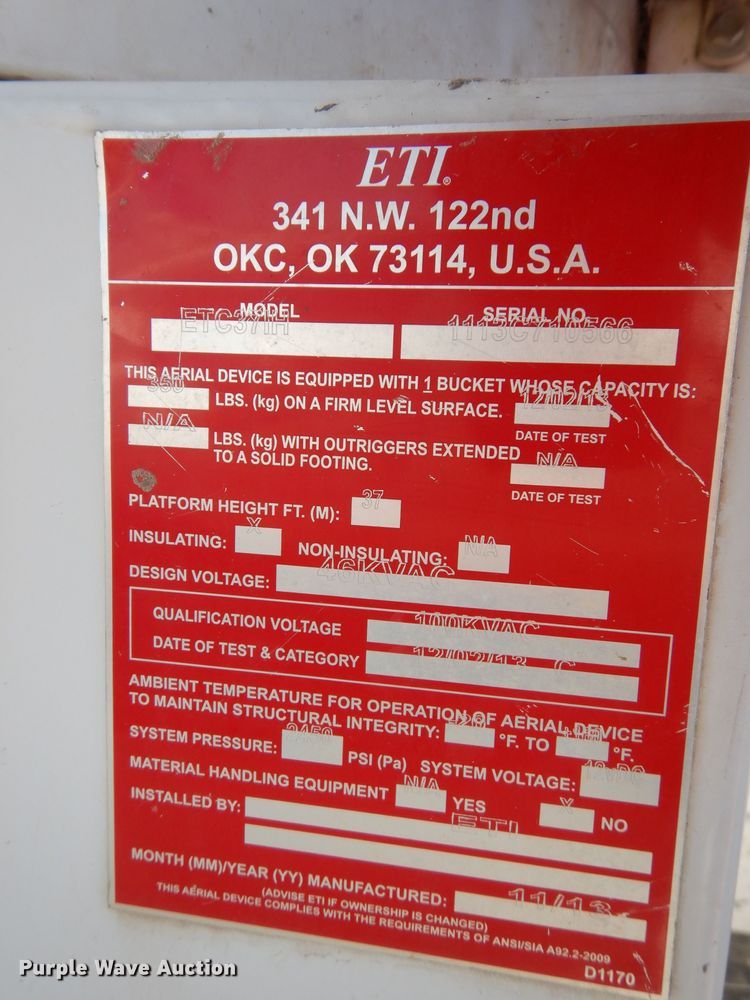 image for item DG6854 2014 Ford F550 Super Duty  bucket truck